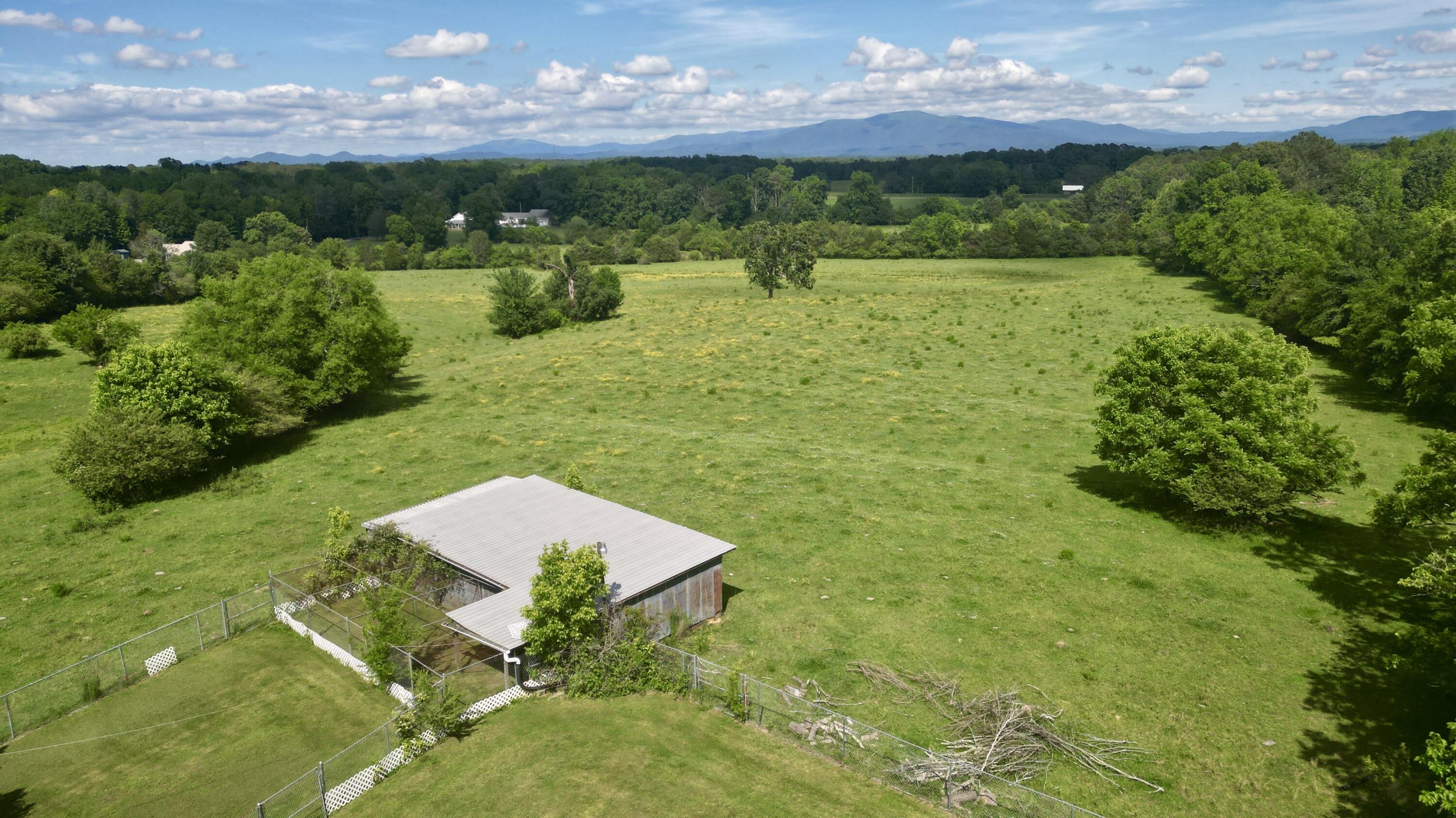 1816 Dawnville Beaverdale Road Dalton, GA 30721 - Photo 6 of 28 1816 Dawnville-Beaverdale6