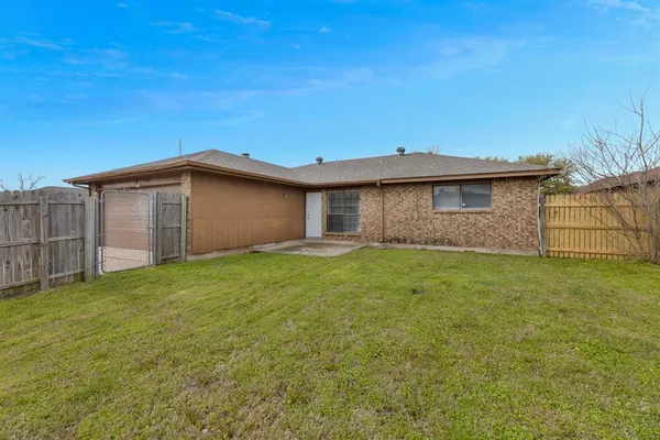 $1,775 | 4534 Preston Trail Drive, Mesquite, TX 75150