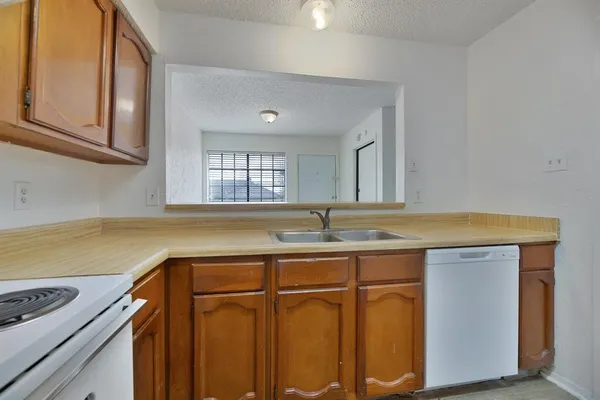 $1,775 | 4534 Preston Trail Drive, Mesquite, TX 75150