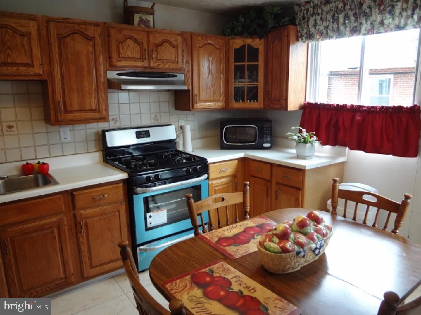 242 Huntley Road Upper Darby, PA 19082 - Photo 13 of 21