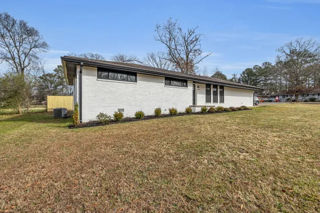 $325,000 | 47 Elaine Circle, Fort Oglethorpe, GA 30742