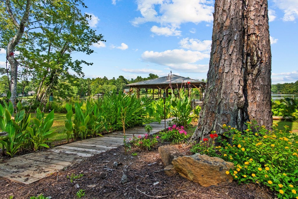 654 Parham Road Northwest Milledgeville, GA 31061 - Photo 10 of 72 Gallery Image 10