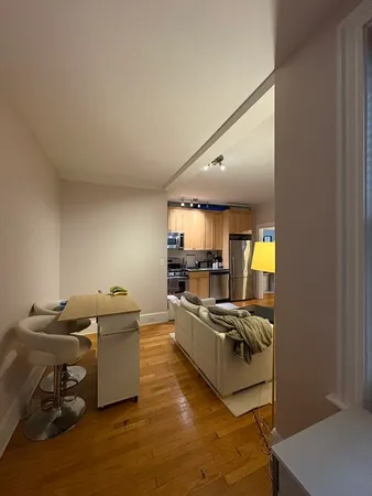 $3,000 | 8 Garrison Street, Unit 508, Boston, MA 02116