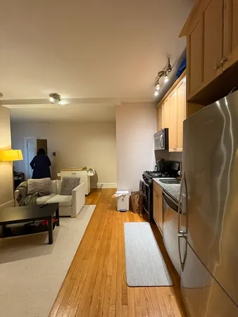 $3,000 | 8 Garrison Street, Unit 508, Boston, MA 02116
