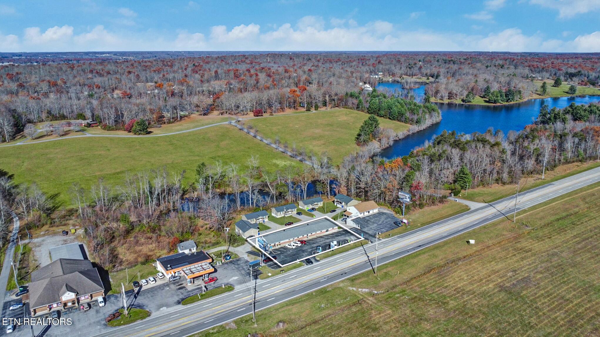 801 Peavine Road Crossville, TN 38571 - Photo 3 of 4 2