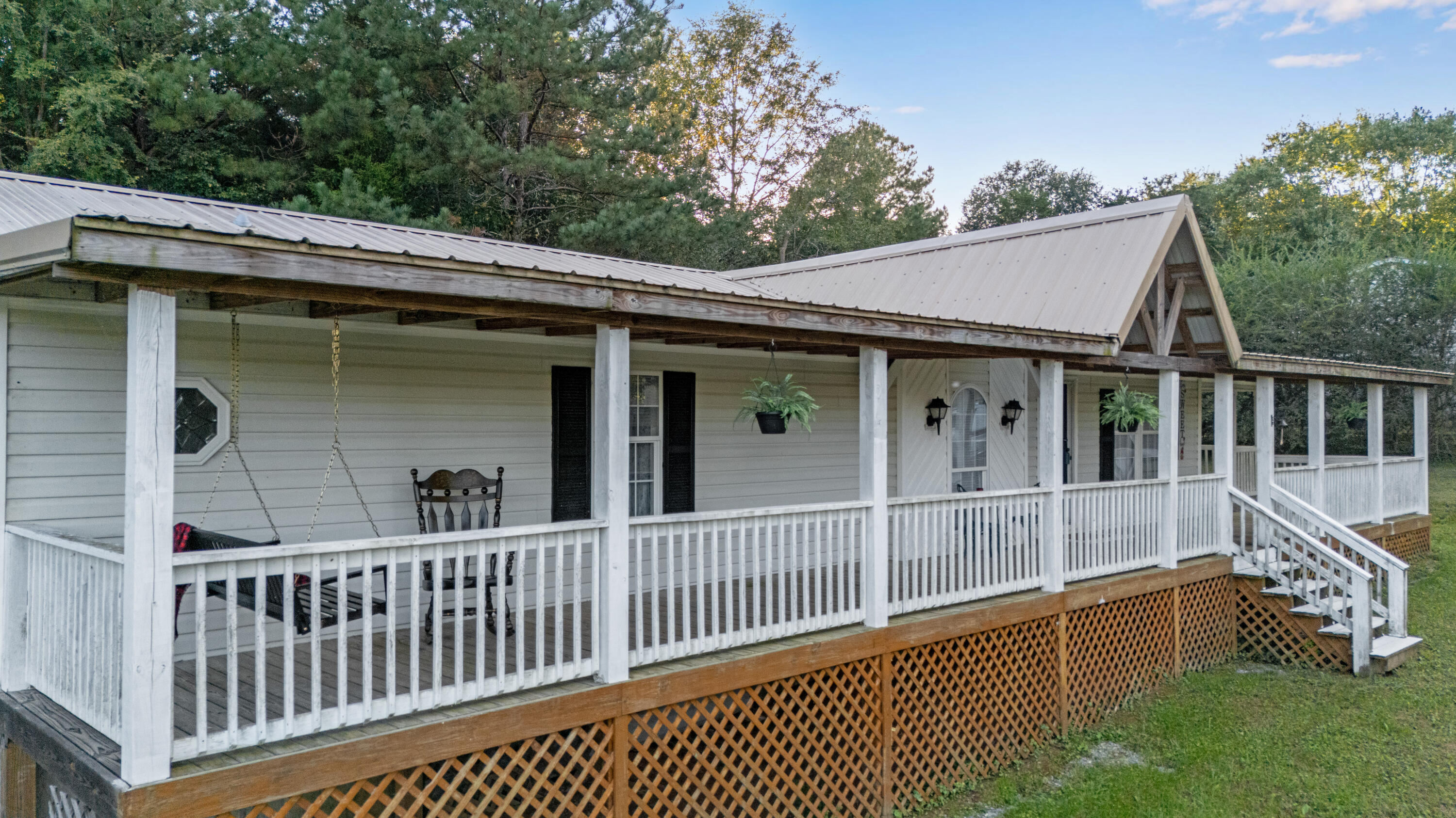 270 Dream Circle Jasper, TN 37347 - Photo 2 of 27 DJI_20251008183542_0271_D