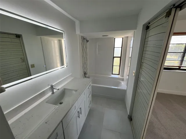 $234,900 | 9300 Southwest 8th Street, Unit 422, Boca Raton, FL 33428