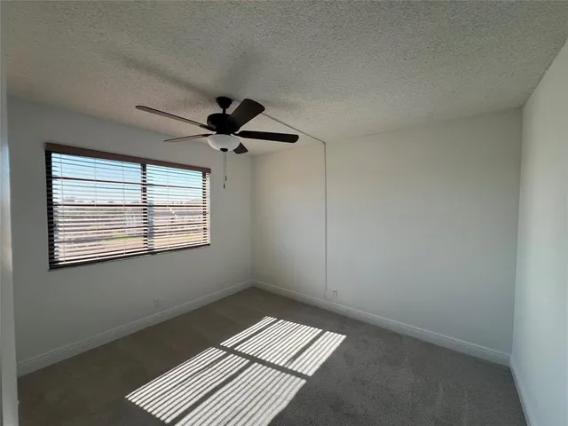 $234,900 | 9300 Southwest 8th Street, Unit 422, Boca Raton, FL 33428