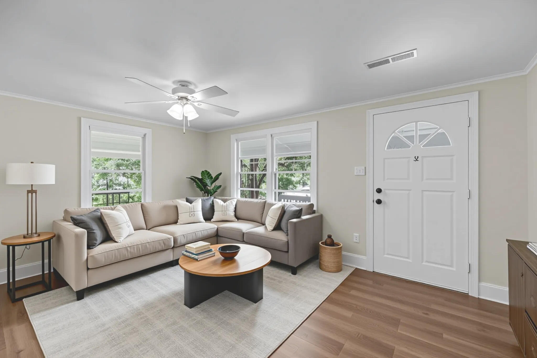 5059 Highway 162 Hollywood, SC 29449 - Photo 11 of 30 LIVING ROOM 2