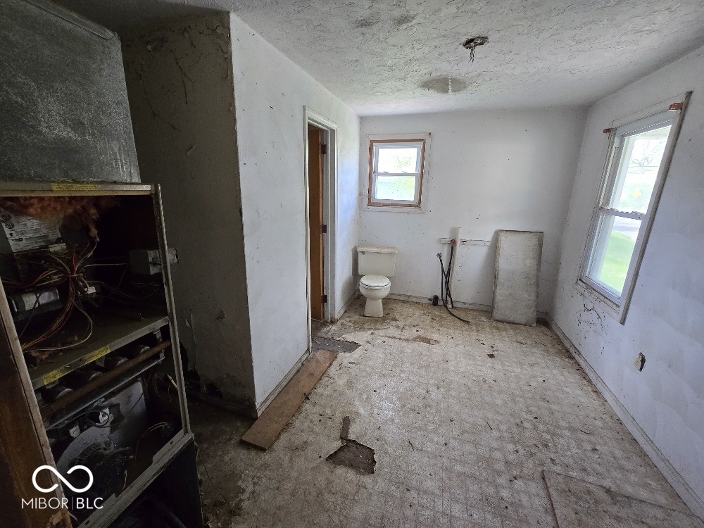 1611 Johnson Avenue Anderson, IN 46016 - Photo 7 of 12