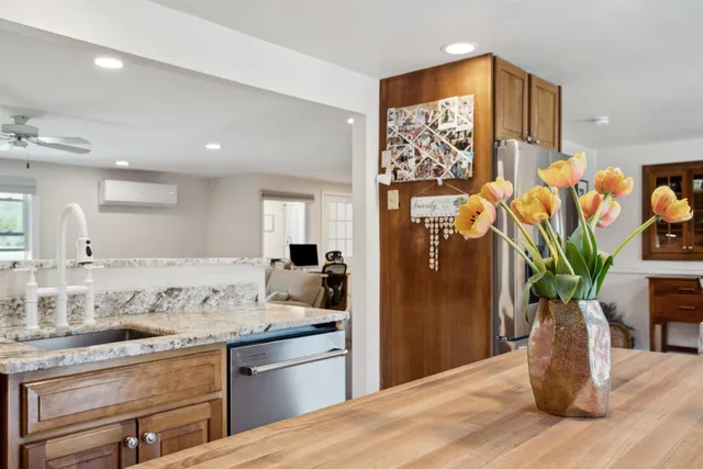 $1,395,000 | 376 Orford Road, Lyme, NH 03768