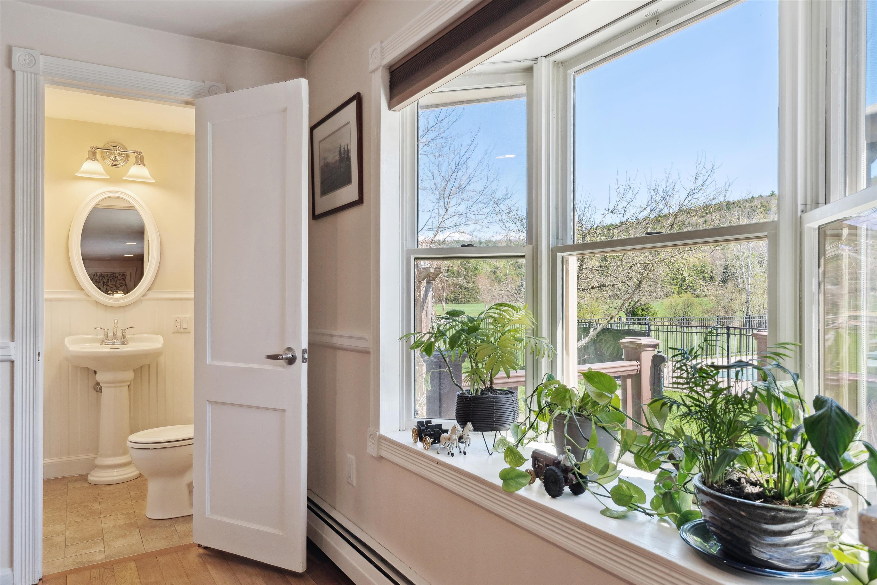 376 Orford Road Lyme, NH 03768 - Photo 20 of 59