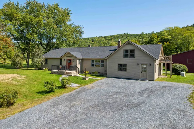 $1,395,000 | 376 Orford Road, Lyme, NH 03768