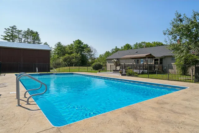 $1,395,000 | 376 Orford Road, Lyme, NH 03768