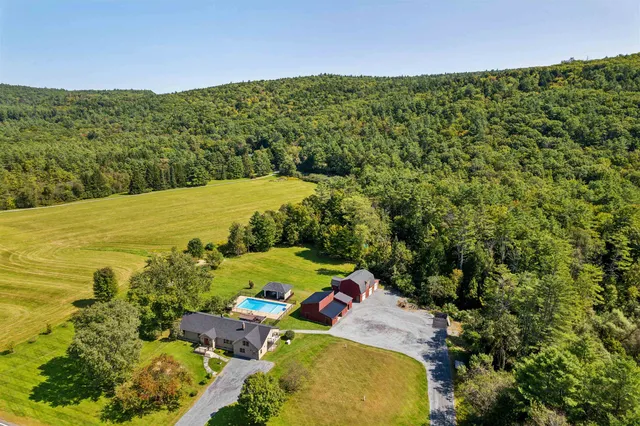 $1,395,000 | 376 Orford Road, Lyme, NH 03768