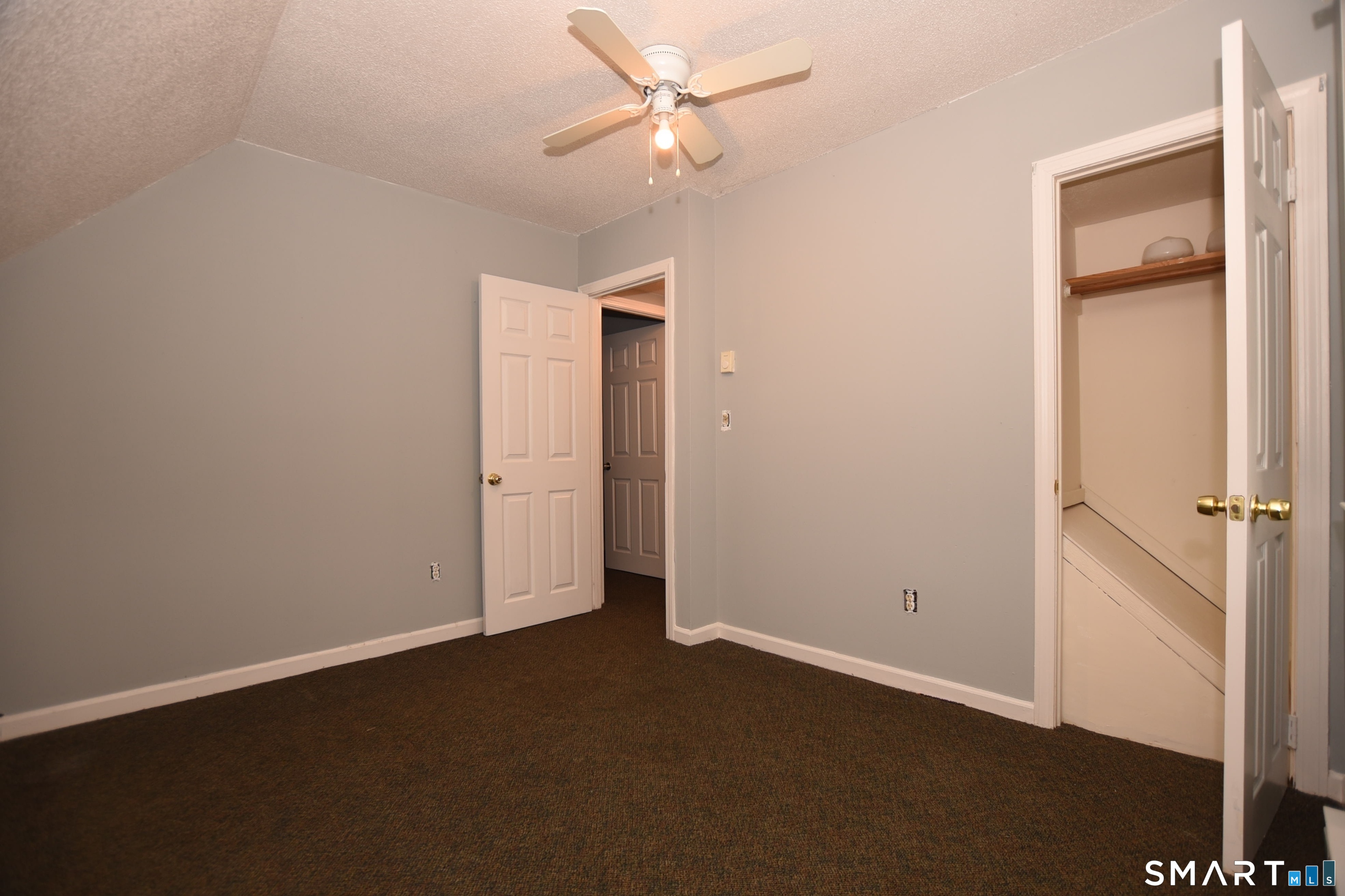 85 Stillson Road Waterbury, CT 06705 - Photo 32 of 34