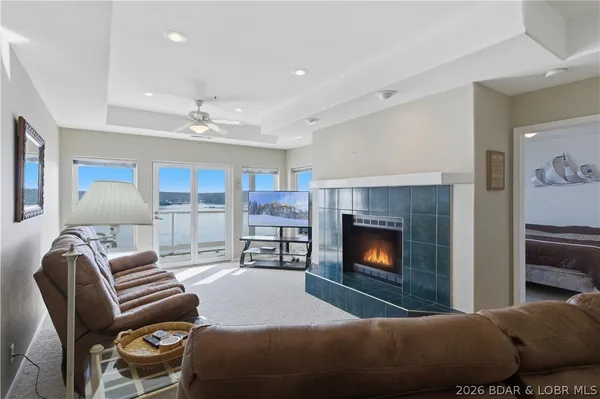 $245,000 | 44 Emerald Bay Court, Unit 1B, Lake Ozark, MO 65049