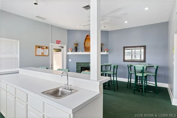 $245,000 | 44 Emerald Bay Court, Unit 1B, Lake Ozark, MO 65049