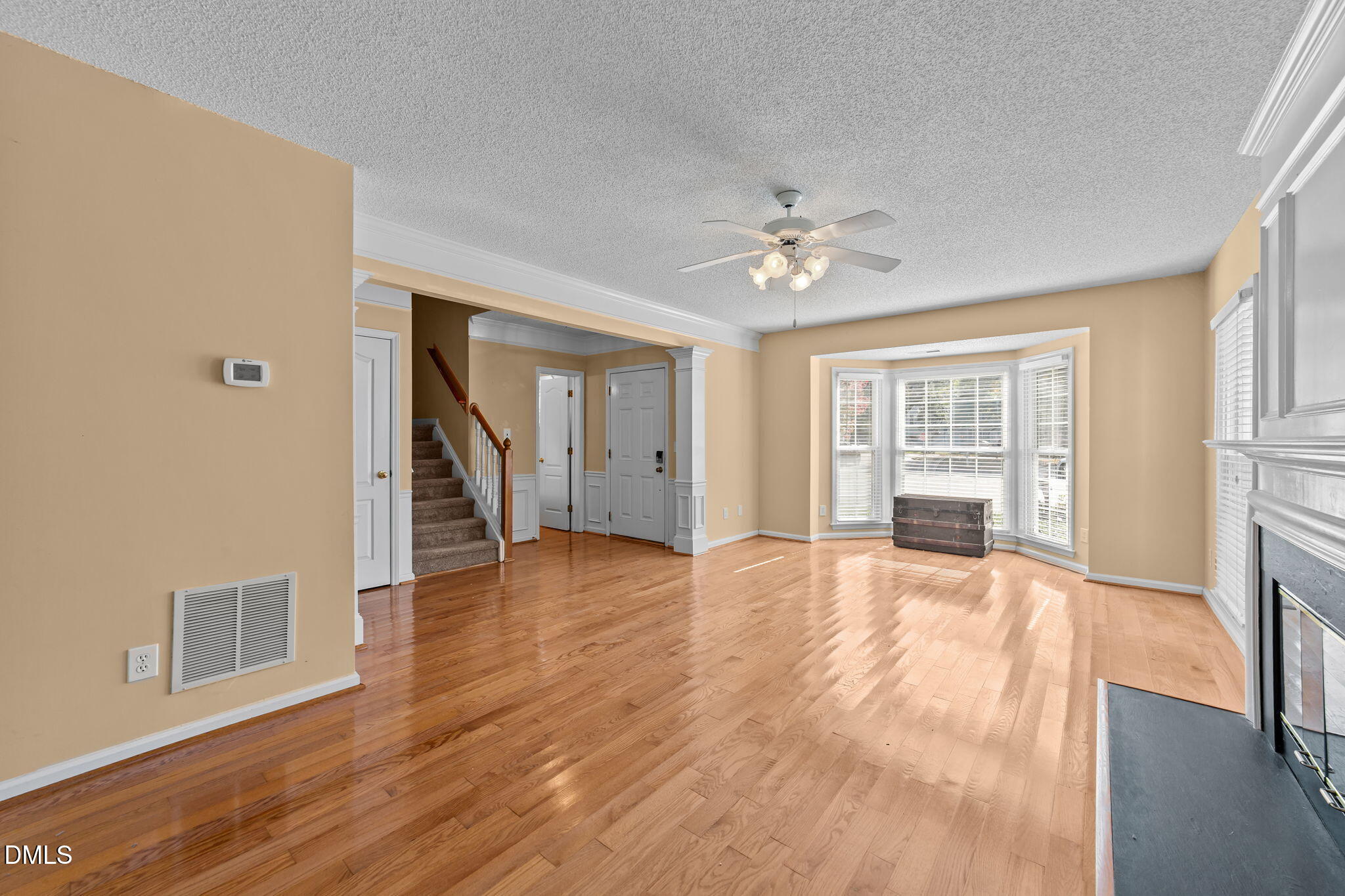 9808 Goodrum Court Raleigh, NC 27617 - Photo 4 of 40 21-web-or-mls-VB4A6748