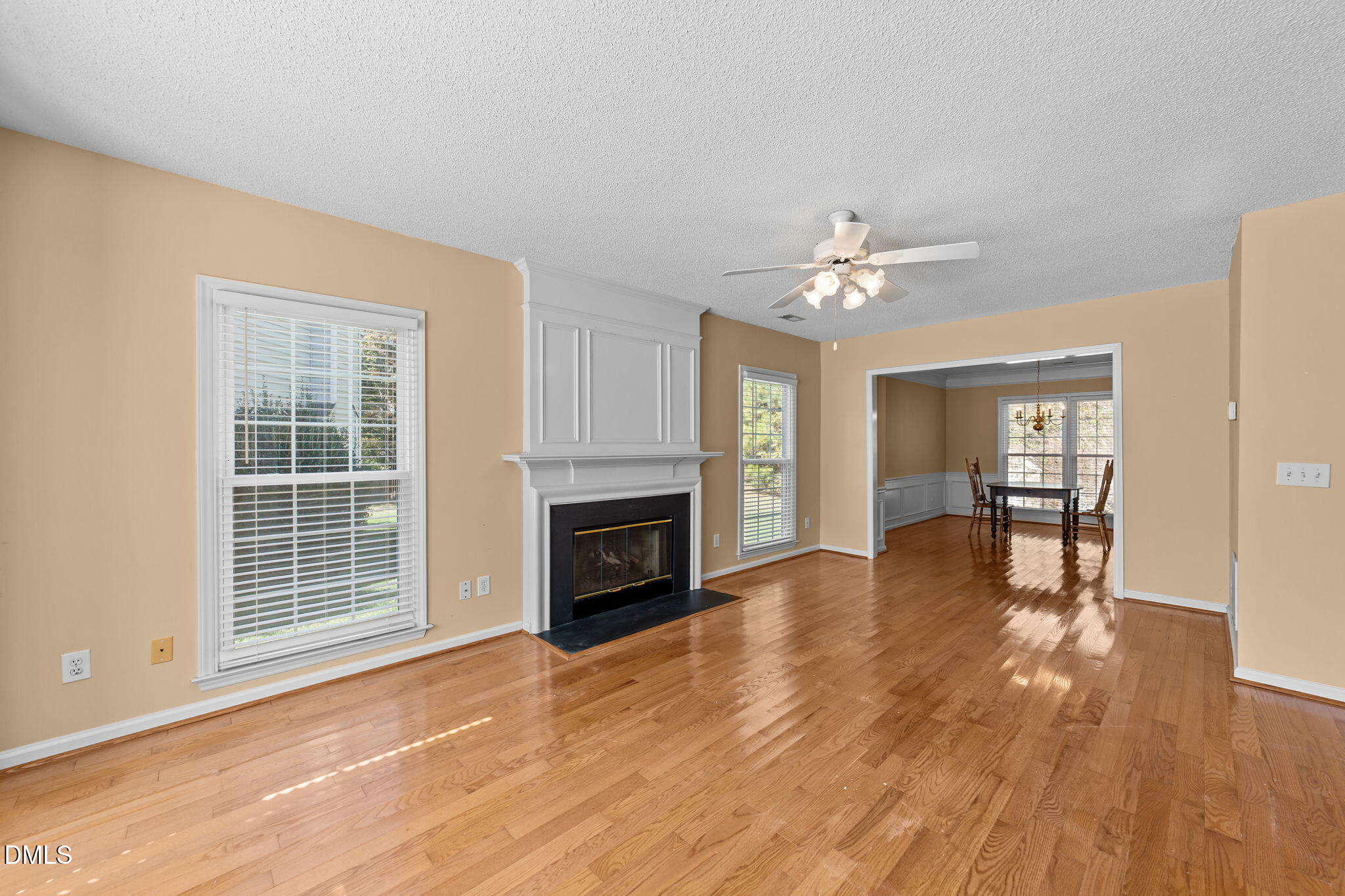 9808 Goodrum Court Raleigh, NC 27617 - Photo 5 of 40 20-web-or-mls-VB4A6721