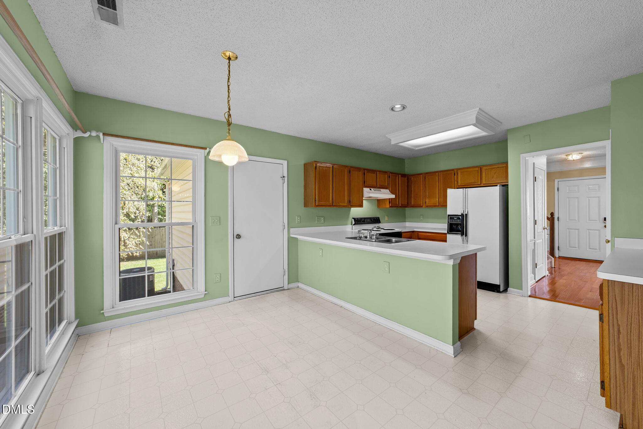 9808 Goodrum Court Raleigh, NC 27617 - Photo 8 of 40 27-web-or-mls-VB4A6808