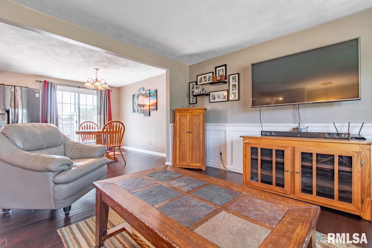 1420 Highview Road East Peoria, IL 61611 - Photo 8 of 36 Gallery Image 8