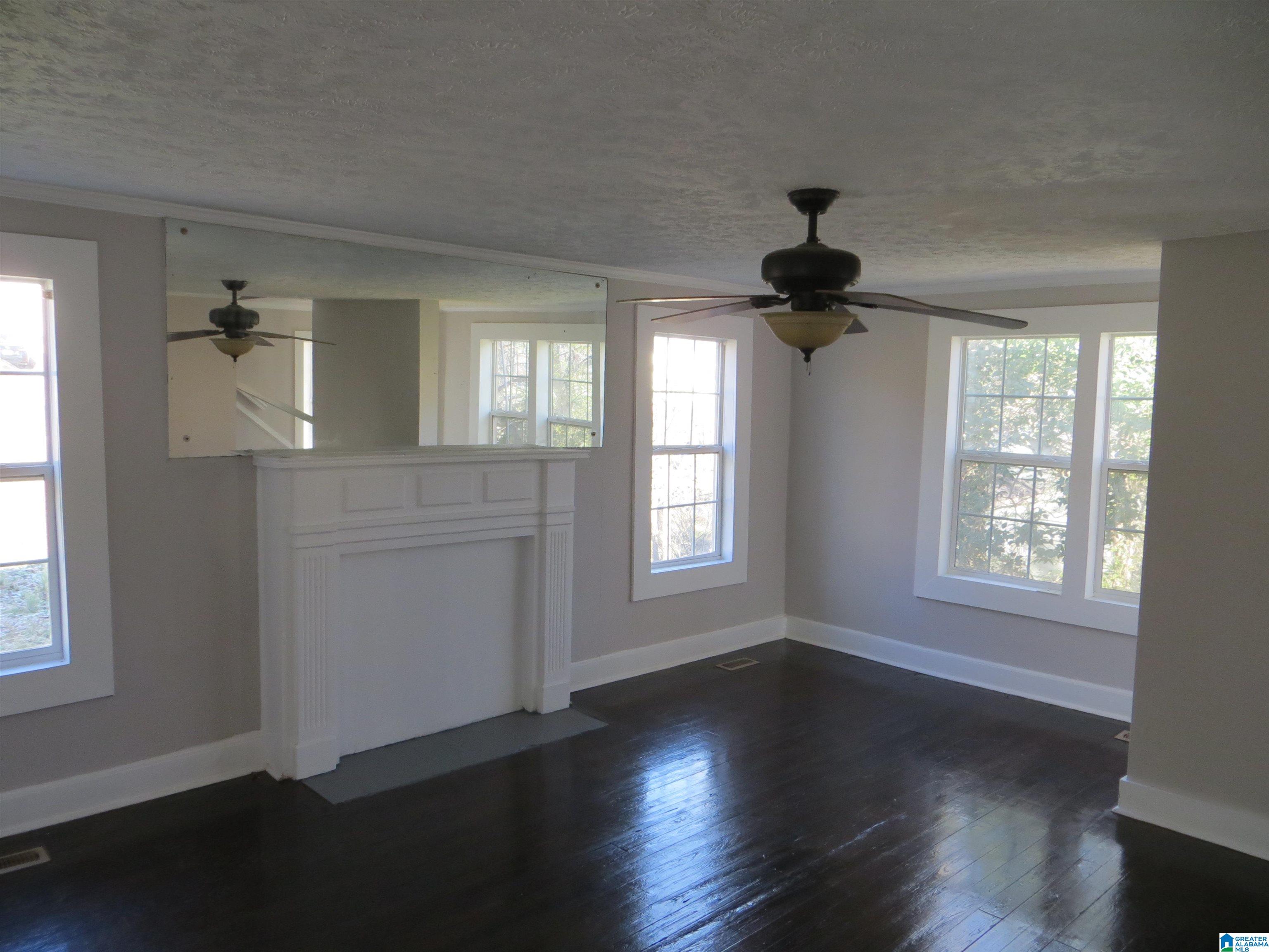 724 Blue Ridge Drive Anniston, AL 36207 - Photo 8 of 43