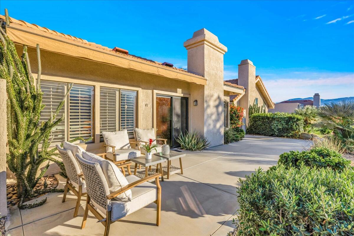 41 Verde Way Palm Desert, CA 92260 - Photo 37 of 48 045-45