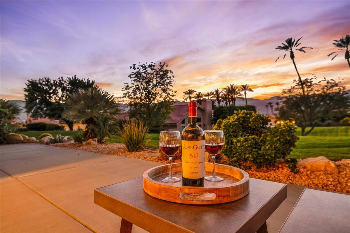 41 Verde Way Palm Desert, CA 92260 - Photo 6 of 48 079-79