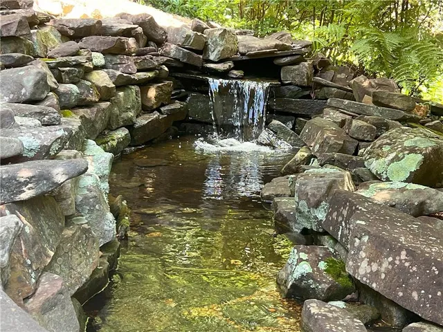 $979,500 | Undisclosed Address, Jasper, GA 30143