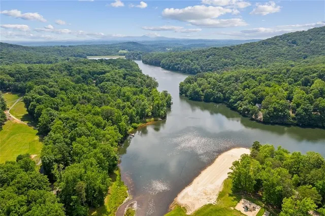 $979,500 | Undisclosed Address, Jasper, GA 30143