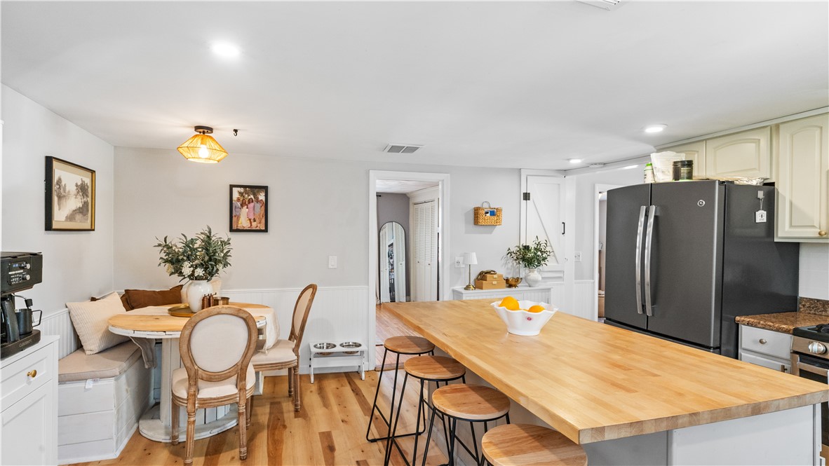 410 Field Hill Road Scituate, RI 02815 - Photo 22 of 38
