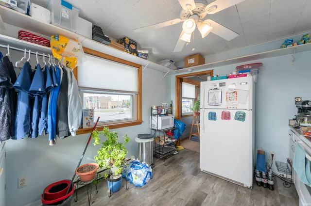 $115,000 | 221 West Washington Street, Hartford City, IN 47348