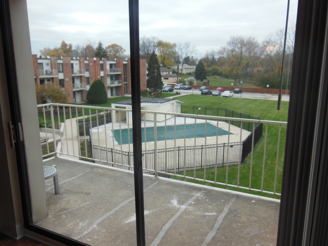 300 West Fullerton Avenue, Unit 303 Addison, IL 60101 - Photo 24 of 24