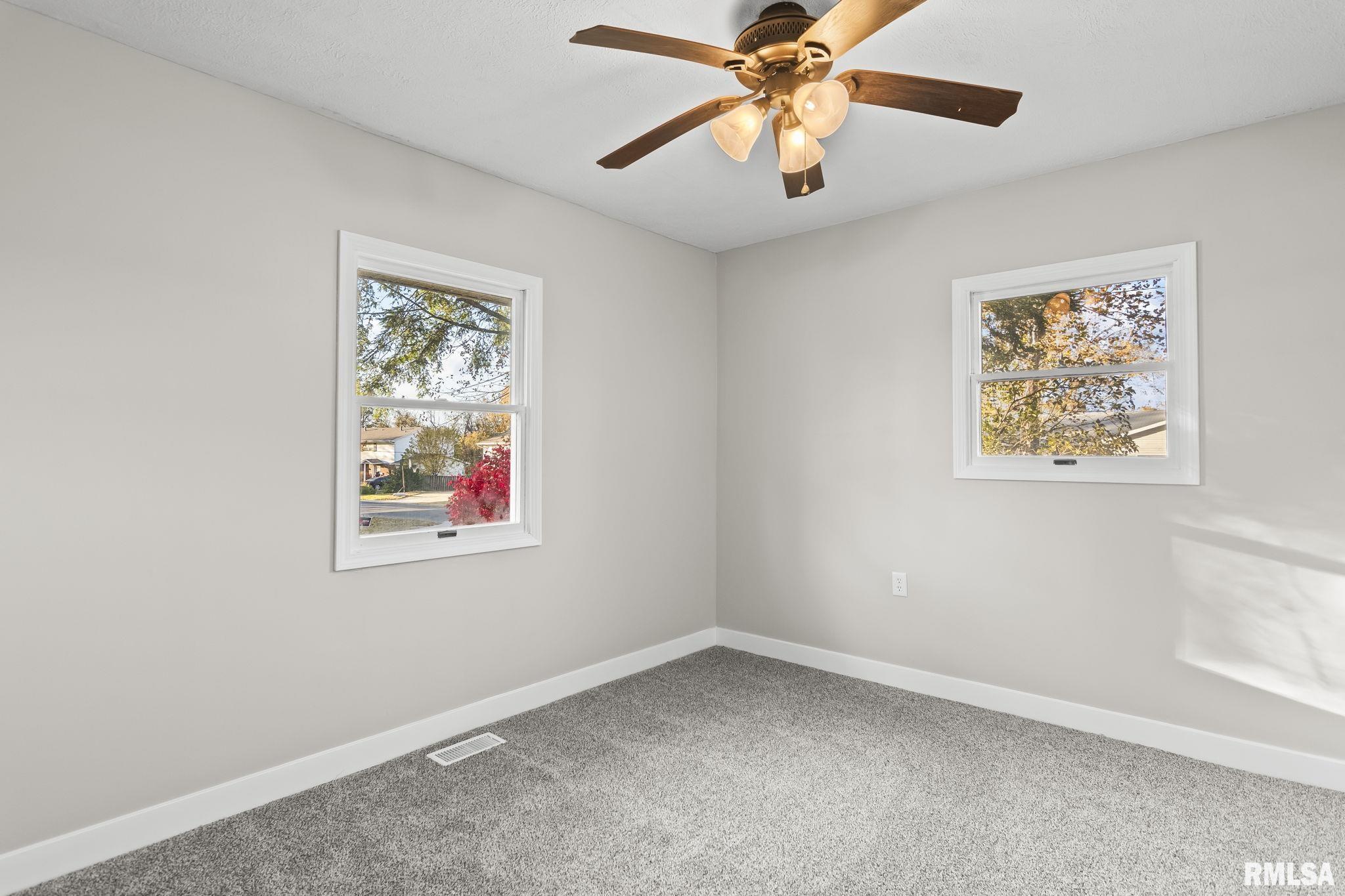 74 Nottingham Drive Chatham, IL 62629 - Photo 15 of 27