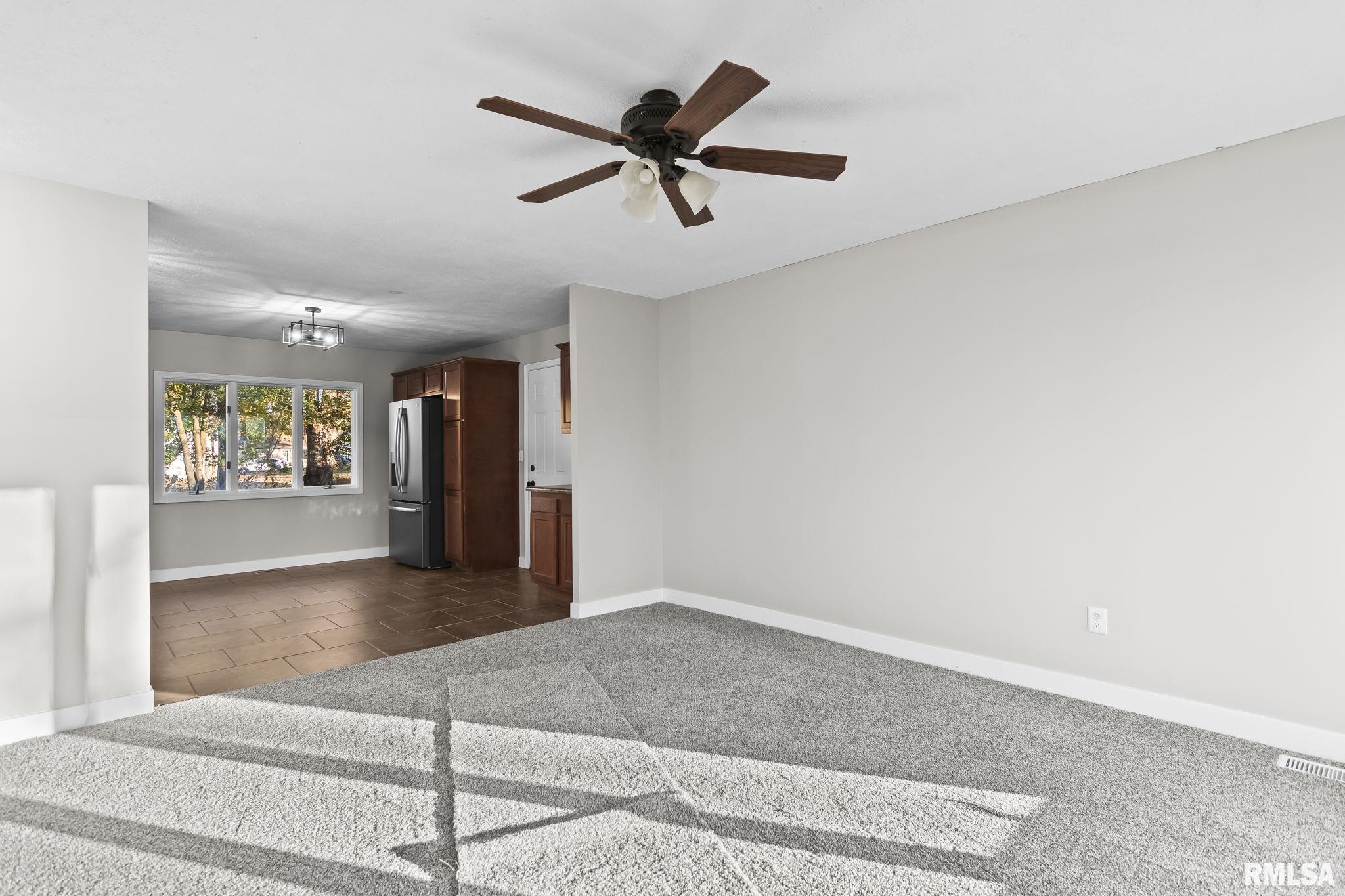 74 Nottingham Drive Chatham, IL 62629 - Photo 6 of 27