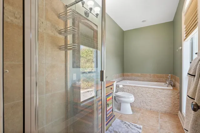 $2,350,000 | 185 Shimmering Shore Court, Spring Branch, TX 78070