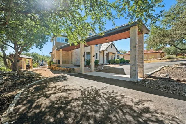 $2,350,000 | 185 Shimmering Shore Court, Spring Branch, TX 78070