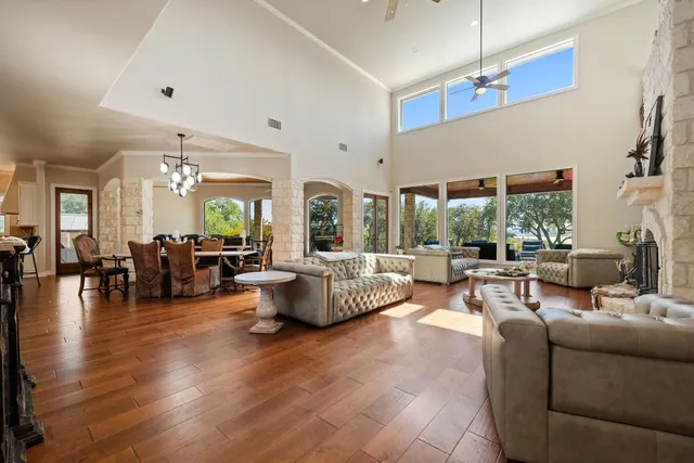 $2,350,000 | 185 Shimmering Shore Court, Spring Branch, TX 78070