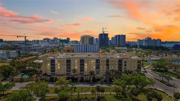 $419,900 | 1064 North Tamiami Trail, Unit 1406, Sarasota, FL 34236