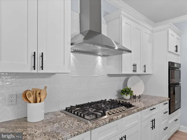 $650,000 | 22902 Lakeview Drive, Millsboro, DE 19966