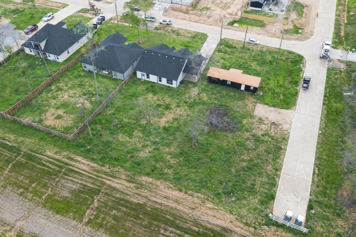 1105 Peter Pne Street Huffman, TX 77336 - Photo 37 of 41 an aerial view of a house