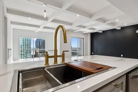 $565,000 | 555 Church Street, Unit 2305, Nashville, TN 37219
