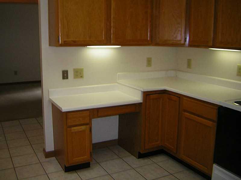 3127 Lakeview Court, Unit 3127 Springfield, OH 45503 - Photo 9 of 25