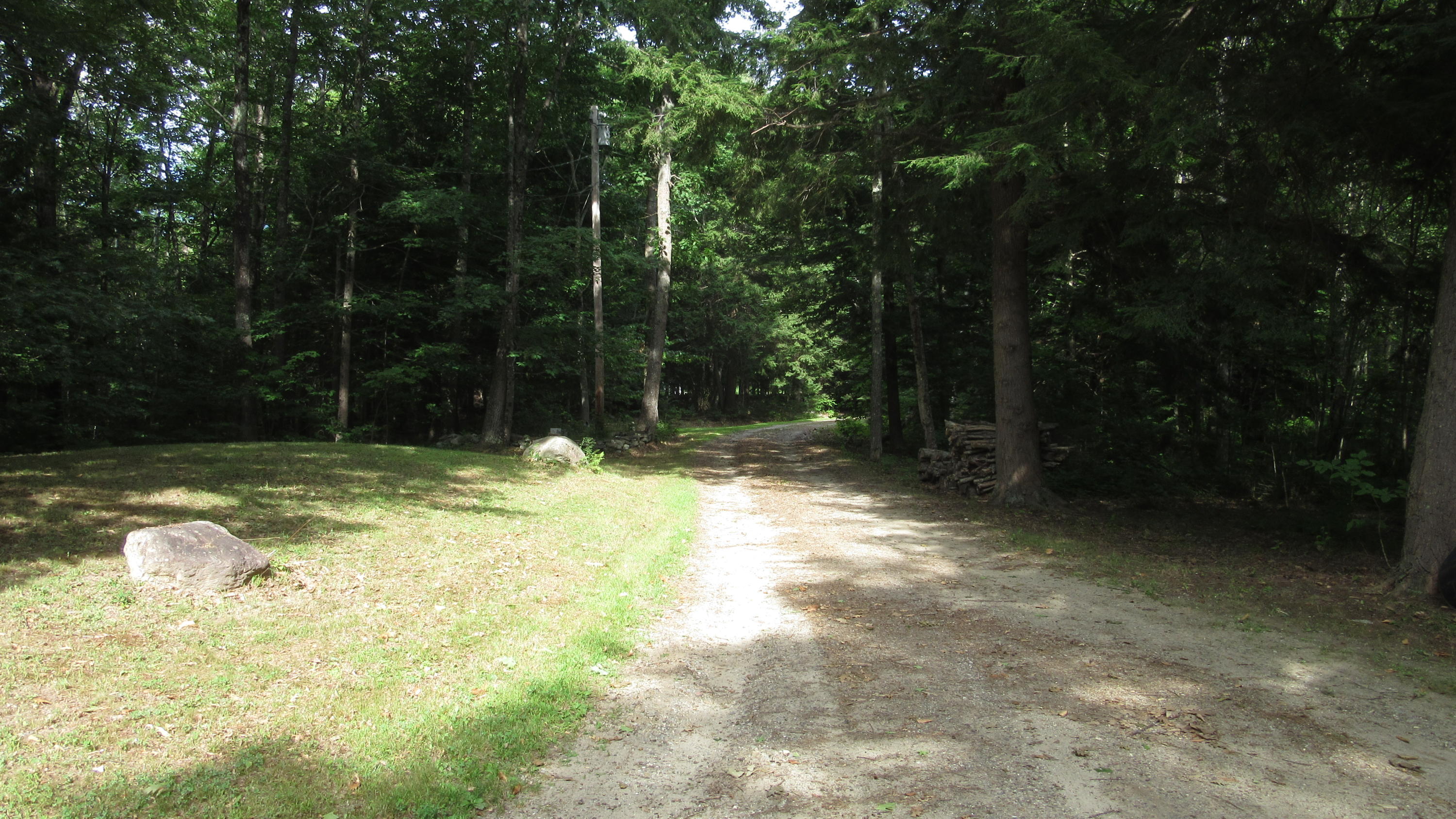 542 Ridge Road Bowdoinham, ME 04008 - Photo 3 of 17 IMG_1884