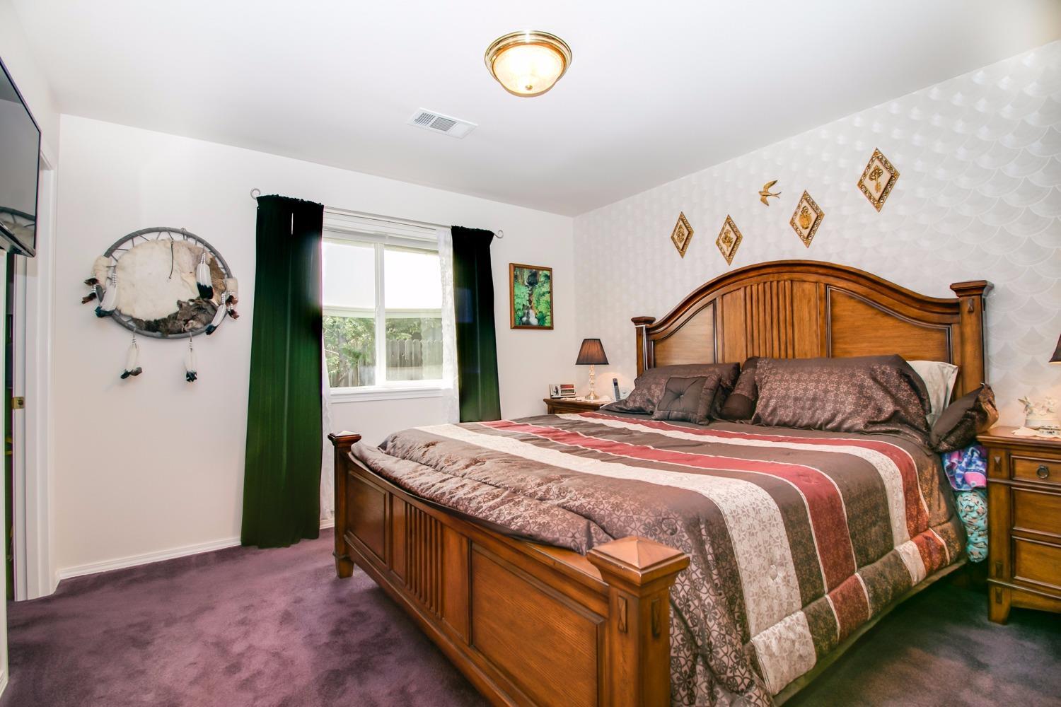 1018 Lincoln Road Grants Pass, OR 97526 - Photo 9 of 19 Additional Photo