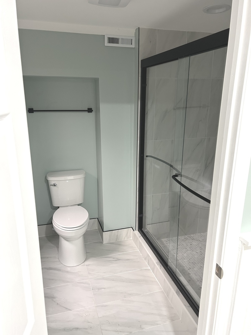 1138 Inverrary Lane Deerfield, IL 60015 - Photo 9 of 12