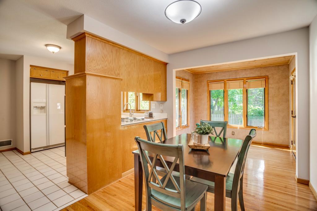 5509 Ridge Park Road Edina, MN 55436 - Photo 8 of 29 Gallery Image 8