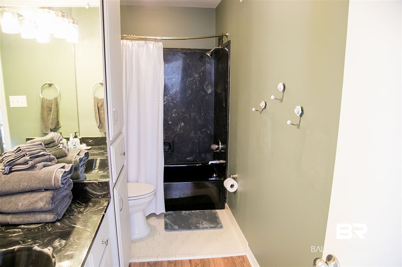 6437 Cedar Bend Court, Unit B Mobile, AL 36608 - Photo 17 of 35