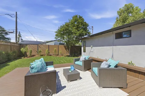 $2,880,000 | 2559 Fairglen Drive, San Jose, CA 95125